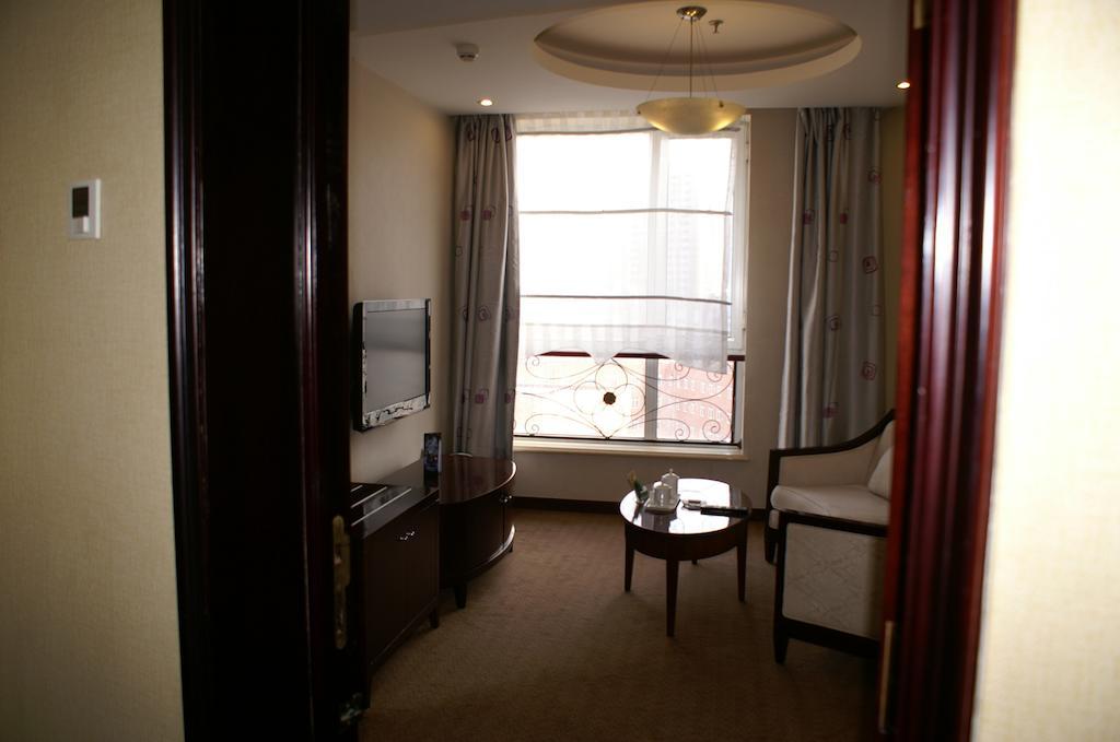 Weigela Park Hotel Dalian Chambre photo